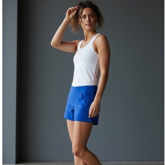 Athleta Women's size 2 Vibrant Blue Cargo Shorts Athletic activewear summer - Picture 9 of 10